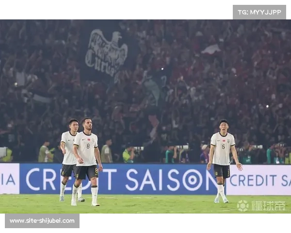 爵士球迷调侃中国球员为中心高呼世界杯复仇引发热议